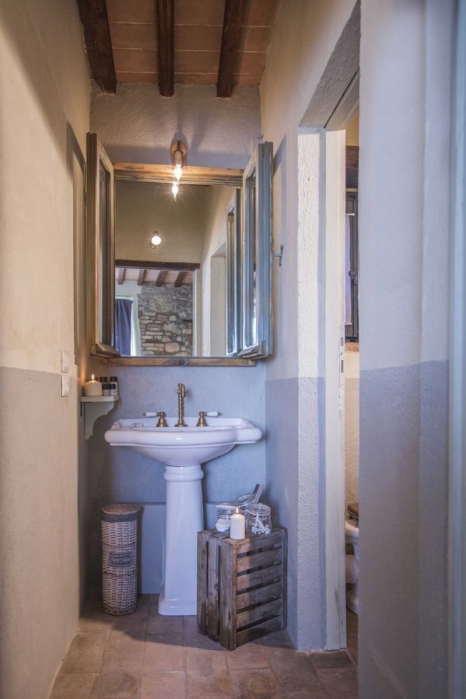 Farm stay In Tuscany *